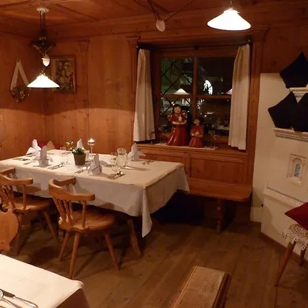 Bed & Breakfast Ciasa Alexander 3*